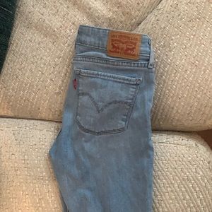 Levi jeans